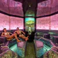 Aqua Dome Spa