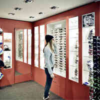Sölden Shopping Intersport Glanzer Sonnenbrillen